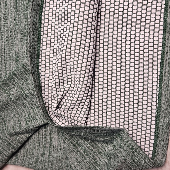 Nike Women's Dri-fit Heather Green Half-Zip Pullover - Picture 8 of 10